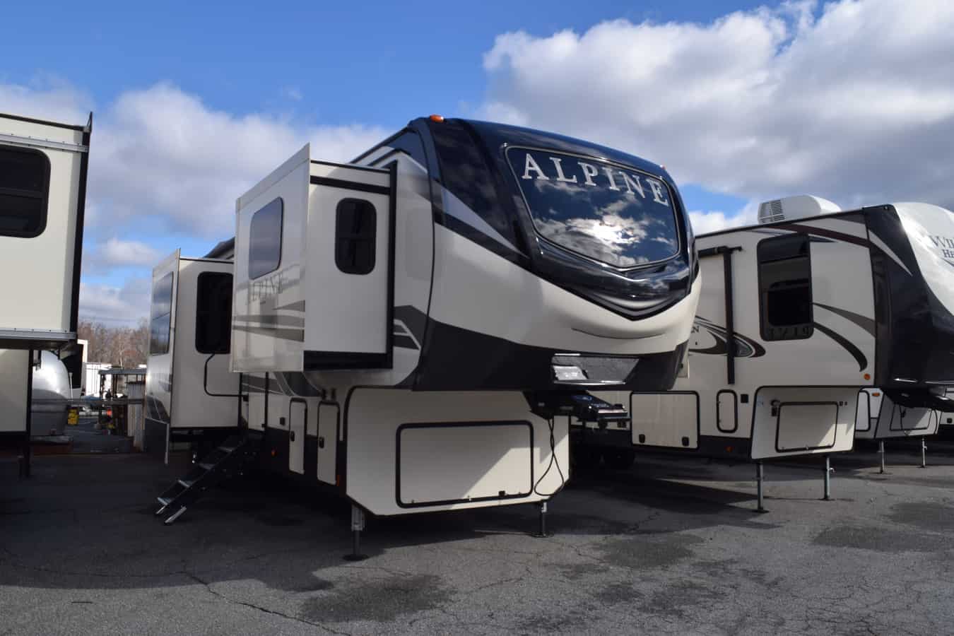 NEW 2020 Keystone ALPINE 3701FL